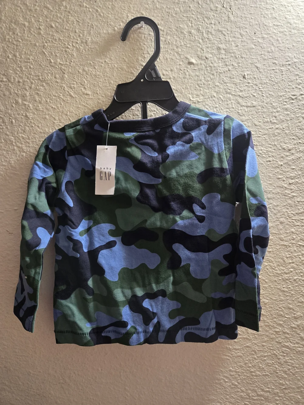 GAP Boys' Blue & Green Camo Long Sleeve Shirt